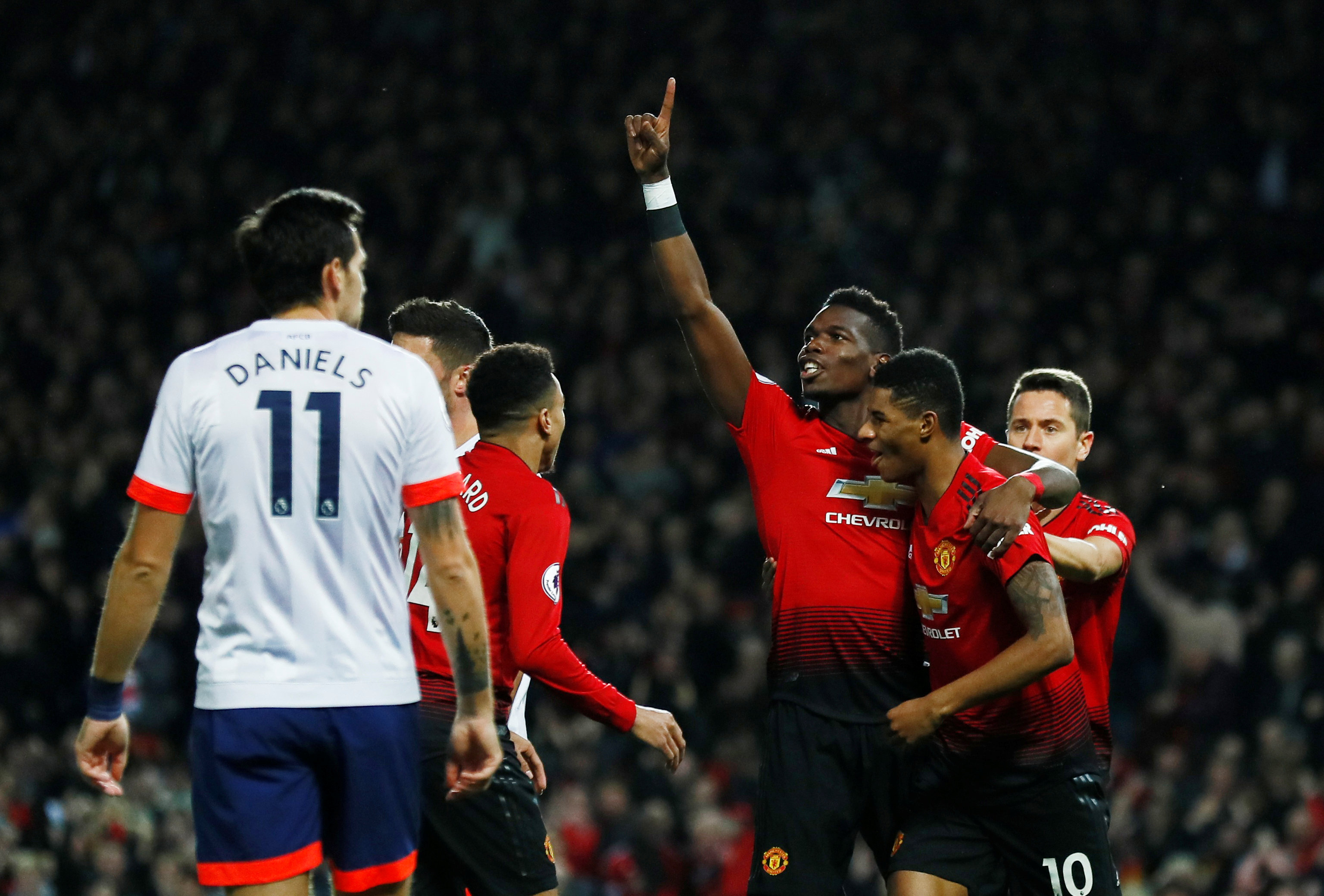 孔蒂接近与 孔蒂接近与