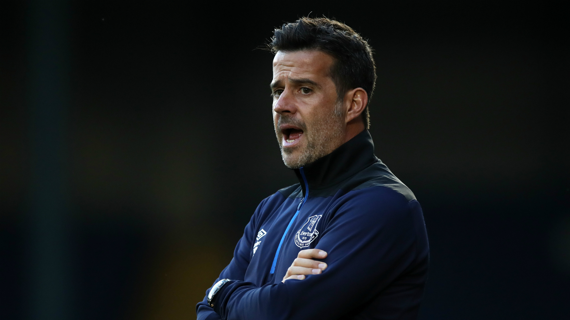 于重建阶段 于重建阶段